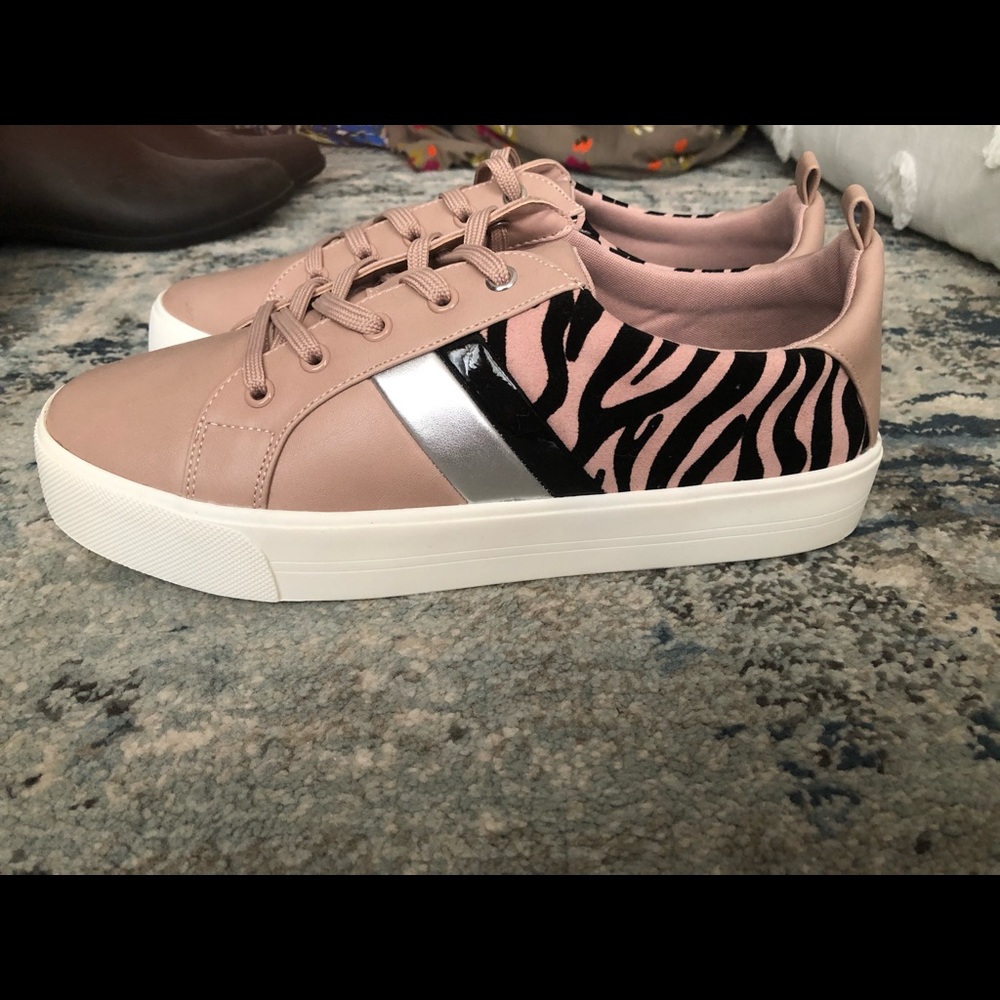 Call it spring Sneakers